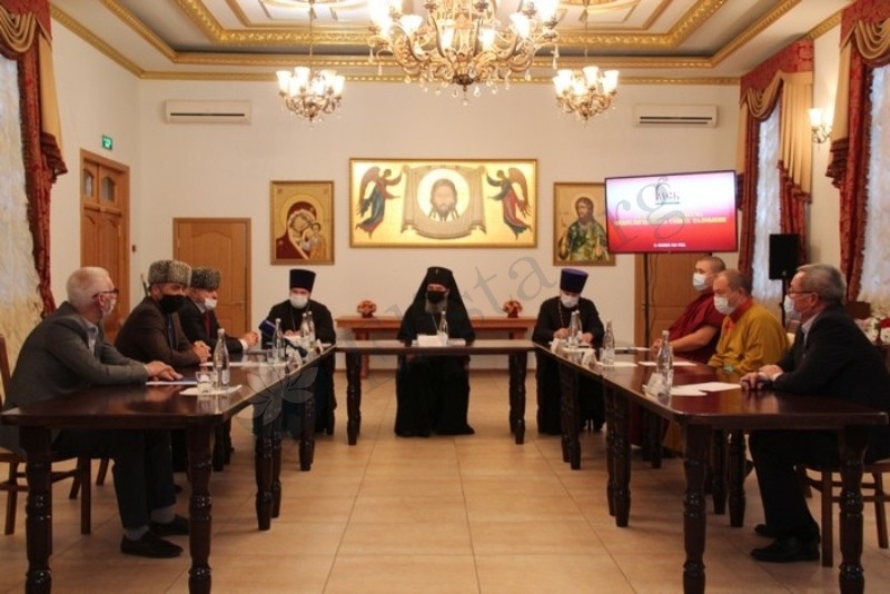 В Элисте состоялось заседание президиума Межрелигиозного совета Калмыкии (ФОТО)
