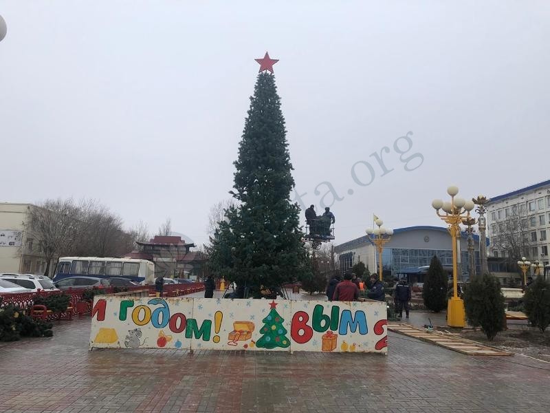 Началась Новогодняя Началась Новогодняя