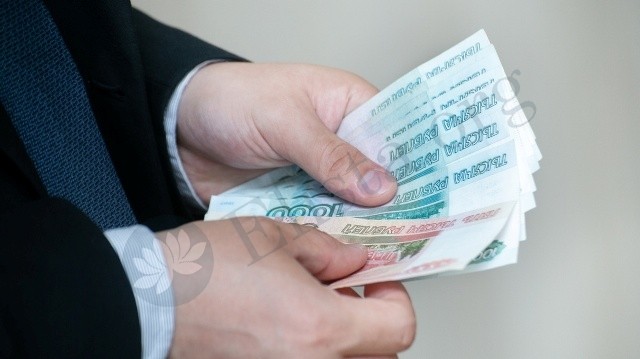 В Калмыкии руководитель назначал и присваивал “липовые” премии подчиненным