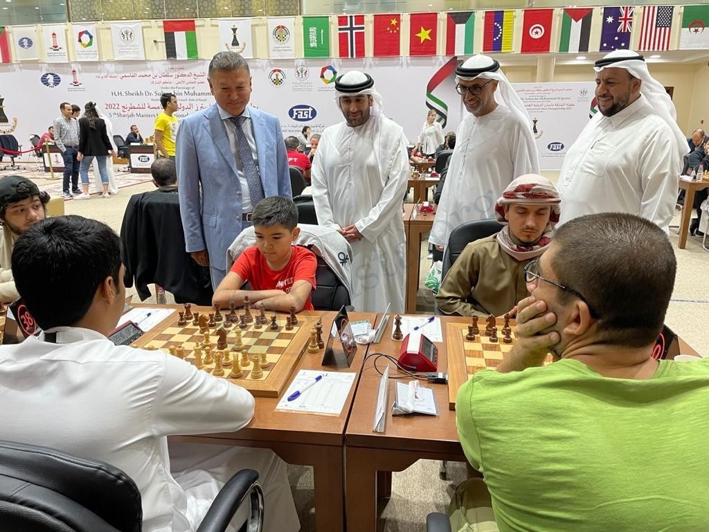 Кирсан Илюмжинов открыл международный турнир по шахматам