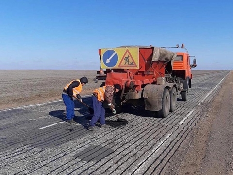 В Яшкульском районе в ближайшее время займутся ремонтом дорог