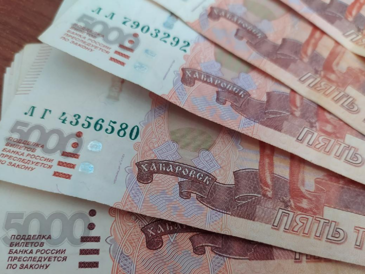 В Калмыкии сотрудников соцучреждения обвиняют в хищении порядка 8 млн рублей
