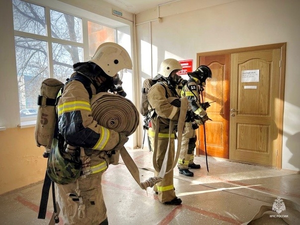 В Калмыцком университете ликвидировали условный пожар