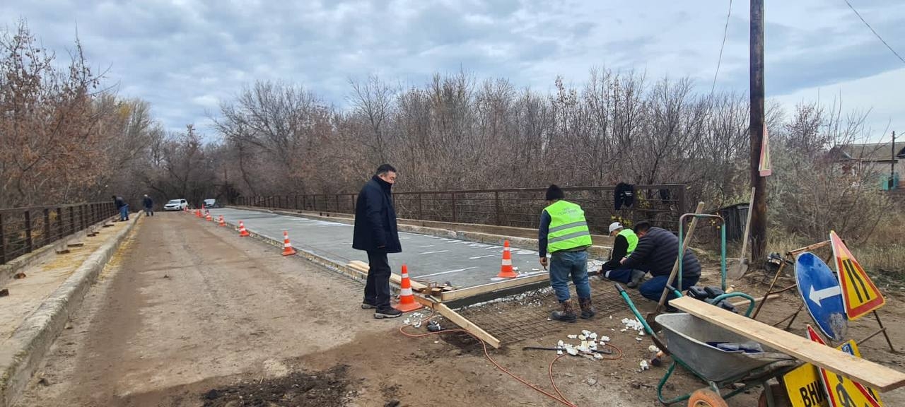 В Малодербетовском районе Калмыкии отремонтируют мосты