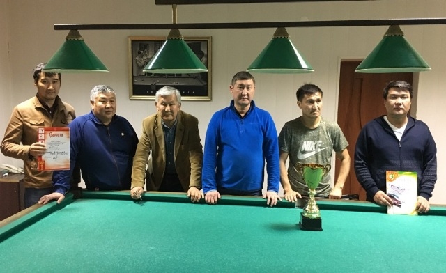 В Элисте состоялся бильярдный турнир памяти Эрдни Боваева 