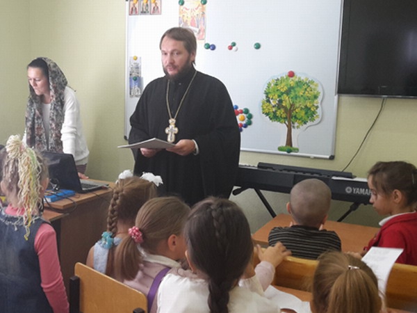 В воскресной школе Казанского собора начались занятия